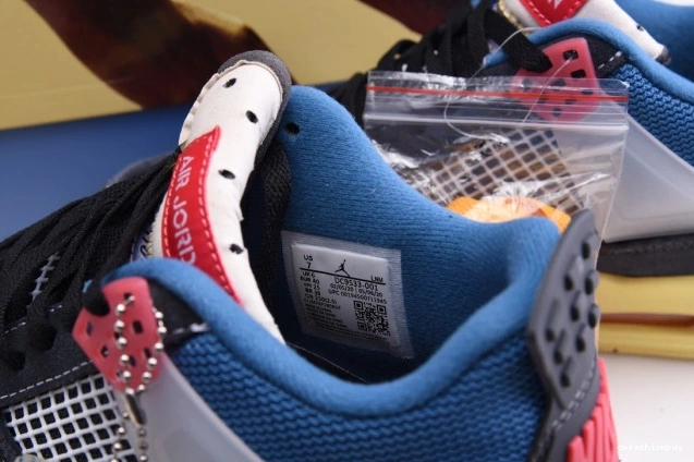 DC9533-001 OFF UNION AIR JORDAN RETRO NOIR 4 1207